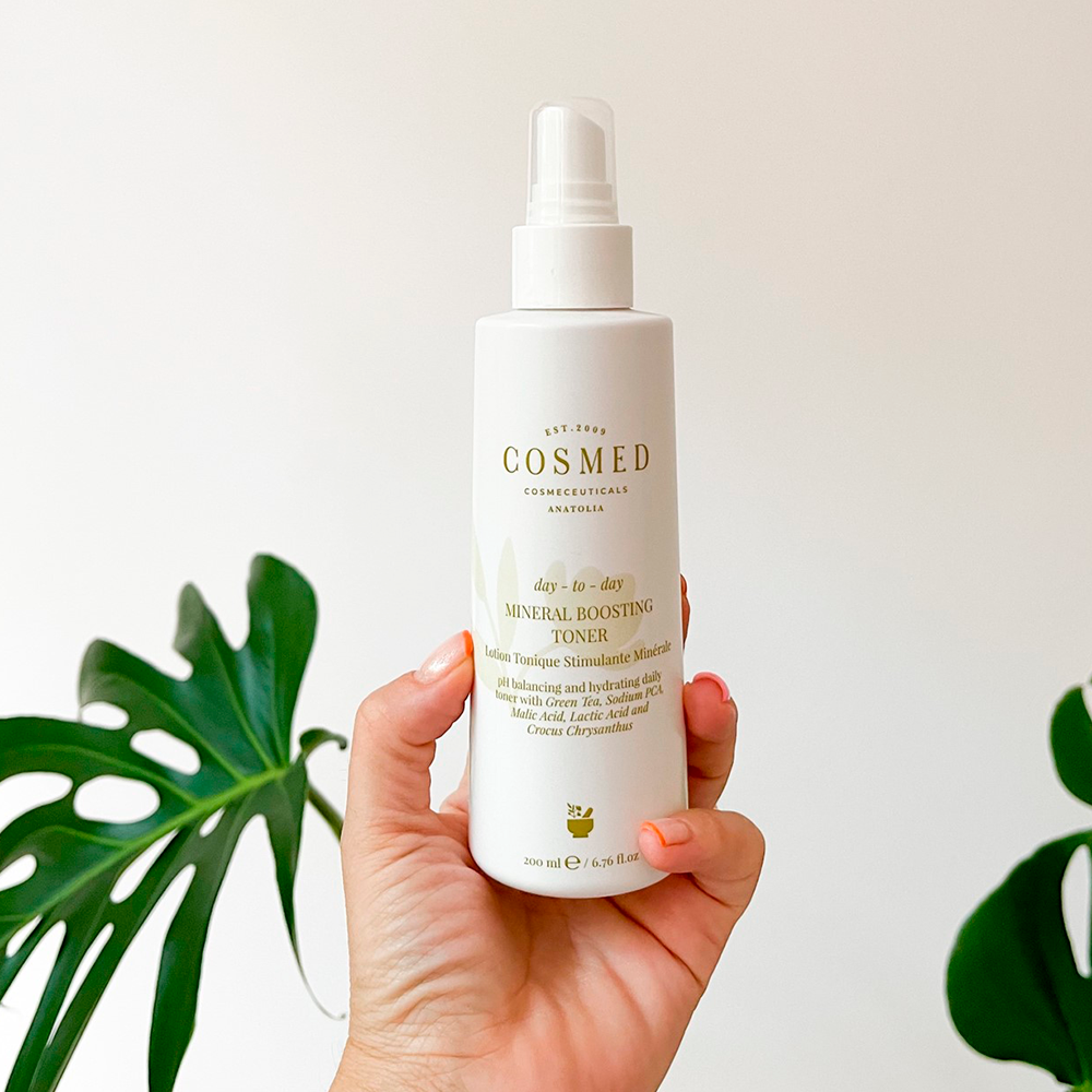 COSMED Day-to-Day Mineral Boosting Toner Тонер минеральный 200 мл